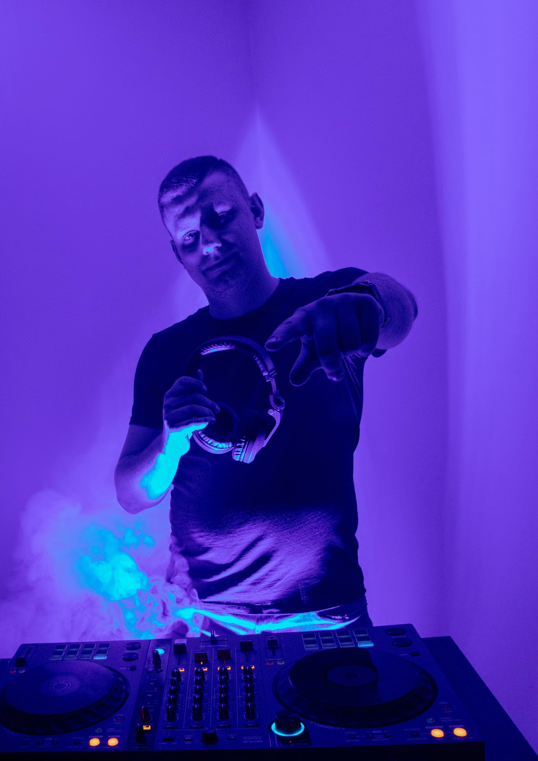 Sebastian Chryszczak - Dj